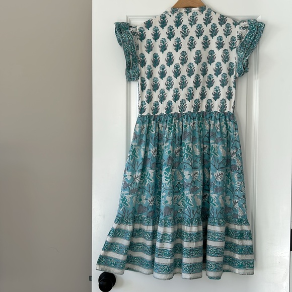 Darlington Isle Mixed Batik Prints Midi Dress Flutter Sleeves Abalone Buttons - Picture 8 of 9